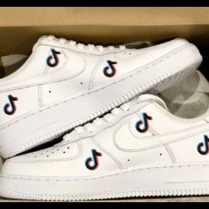 TikTok Air Force 1